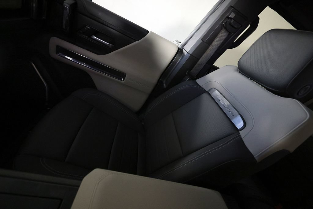 Used 2026 GMC Hummer EV SUV AWD/4WD image 38