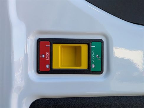 New 2026 Ford Transit 250 148 Medium Roof w/ Load Area Protection Package image 29