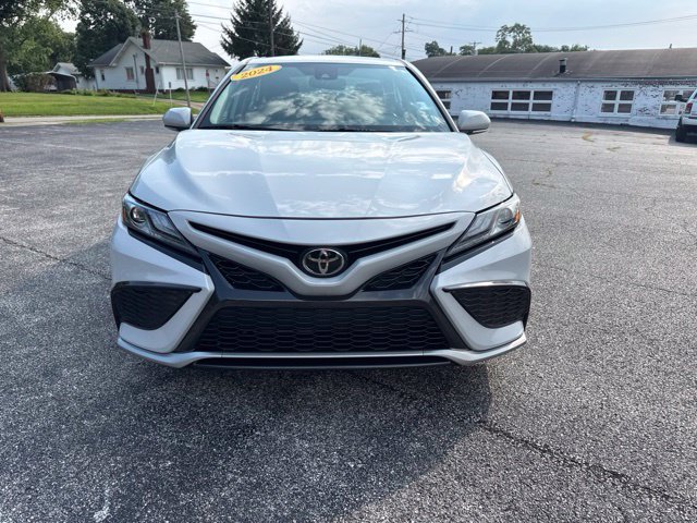 Used 2024 Toyota Camry XSE FWD image 6