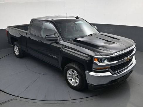 Used 2019 Chevrolet Silverado 1500 LT AWD/4WD image 27