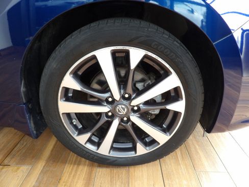 Used 2016 Nissan Altima 2.5 SR image 4