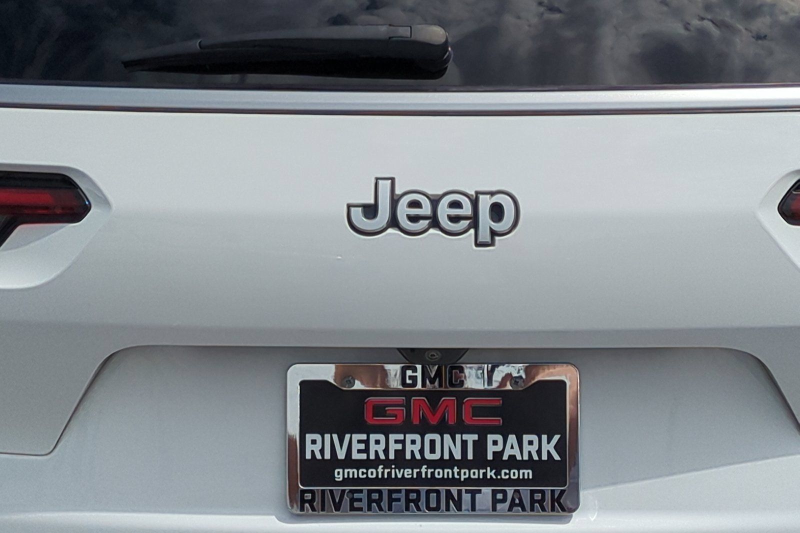 Used 2024 Jeep Grand Cherokee L Summit w/ Advanced Protech Group IV AWD/4WD image 49