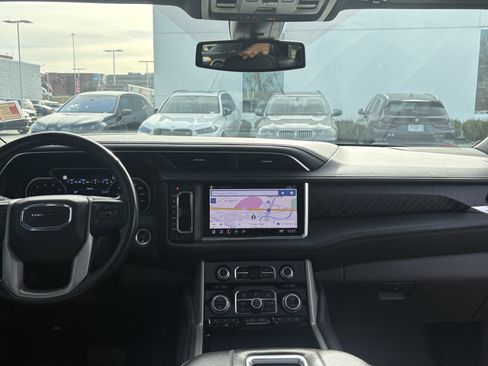 Used 2021 GMC Yukon Denali image 30