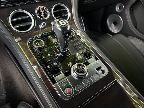 Used 2020 Bentley Continental GT image 21