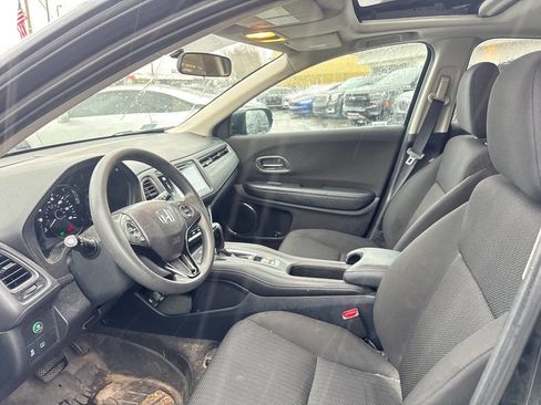 Used 2016 Honda HR-V EX image 6