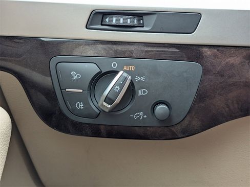 Used 2019 Audi Q7 2.0T Premium w/ Convenience Package image 30