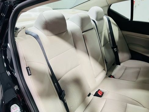 Used 2025 Nissan Altima 2.5 SV image 26