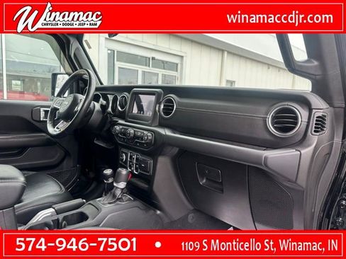 Used 2020 Jeep Gladiator Overland image 12