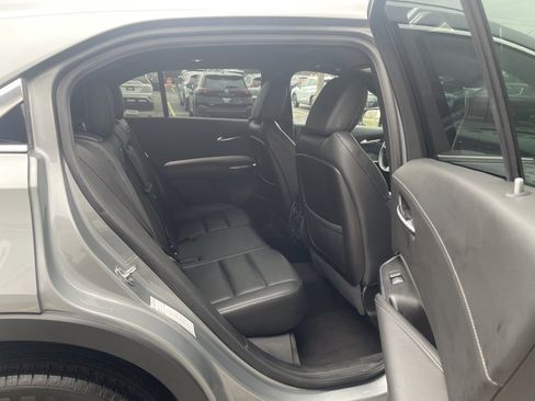 Used 2023 Cadillac XT4 Premium Luxury image 16
