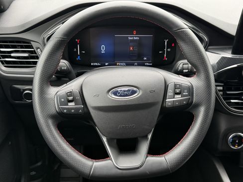 Used 2025 Ford Escape ST-Line FWD image 15