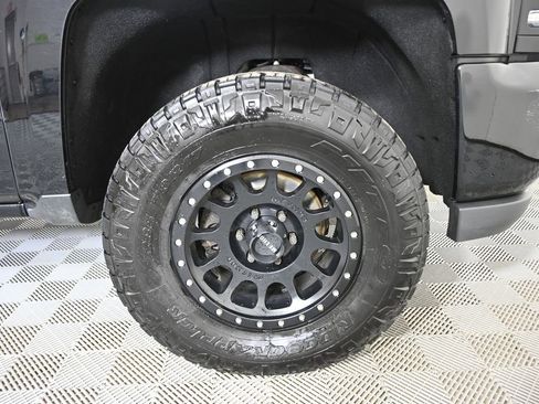 Used 2018 Chevrolet Silverado 1500 LTZ Z71 w/ LTZ Plus Package image 12