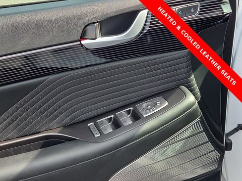 Used 2024 Hyundai Palisade Calligraphy image 15