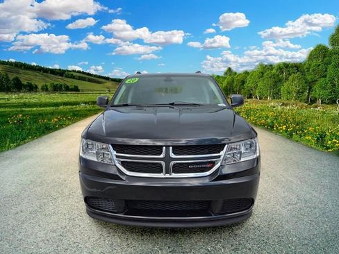 Certified 2020 Dodge Journey SE w/ SE Popular Equipment Group FWD image 8