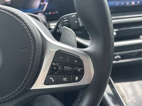 Certified 2025 BMW X5 M60i AWD/4WD image 21