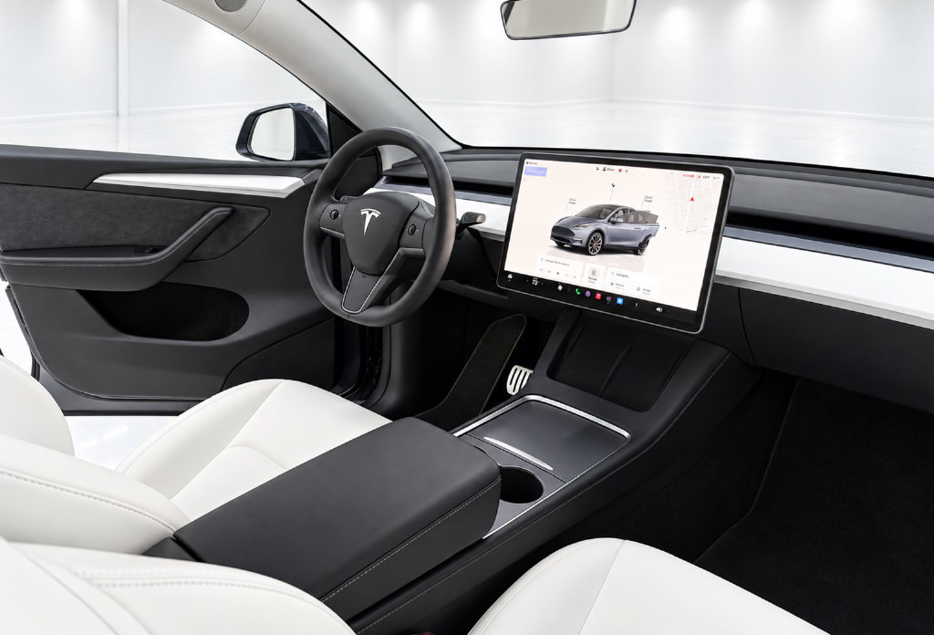 Used 2023 Tesla Model Y Performance AWD/4WD image 20