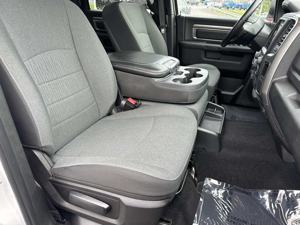 Used 2021 RAM 1500 Warlock w/ Luxury Group AWD/4WD image 24