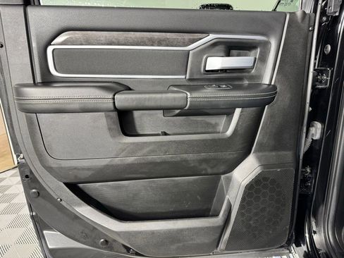 Used 2024 RAM 2500 Big Horn w/ Bed Utility Group image 24