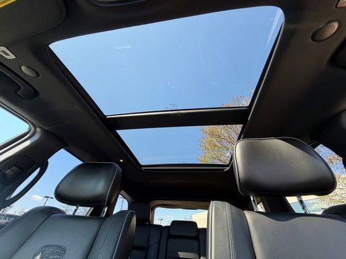 Used 2019 Jeep Grand Cherokee Overland image 35