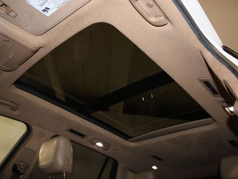 Used 2020 Cadillac XT6 Sport w/ Platinum Package image 4