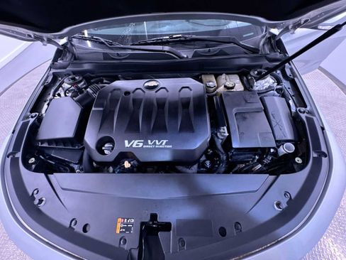 Used 2016 Chevrolet Impala LT image 11