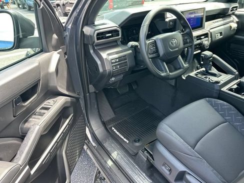Used 2026 Toyota Tacoma SR5 AWD/4WD image 6
