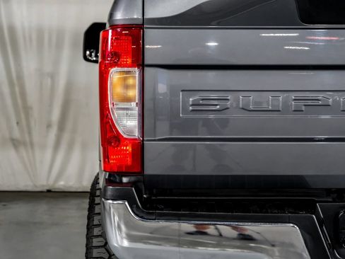 Used 2021 Ford F250 XL w/ STX Appearance Package AWD/4WD image 38