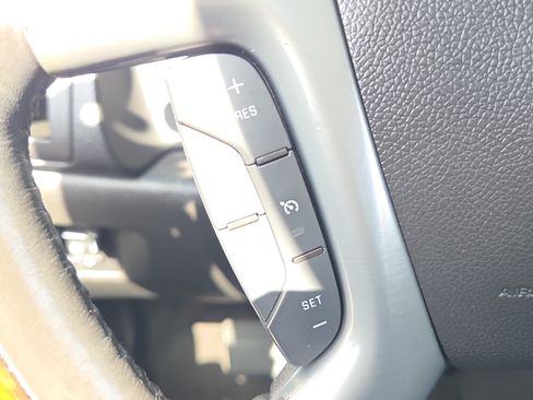 Used 2013 GMC Sierra 1500 Denali AWD/4WD image 23