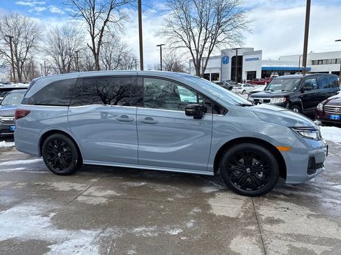 Certified 2026 Honda Odyssey Sport-L image 4