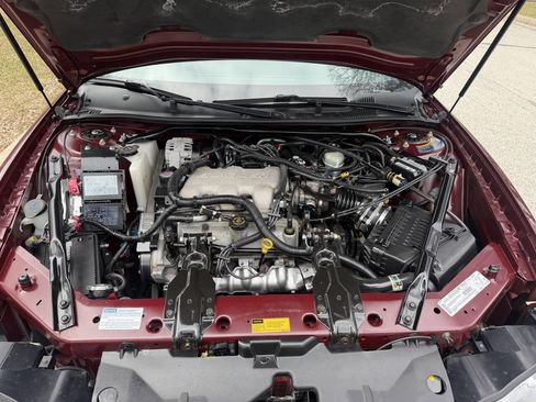 Used 2001 Chevrolet Monte Carlo LS w/ Preferred Equipment Group 1 image 21