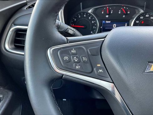 Used 2024 Chevrolet Equinox LT image 22