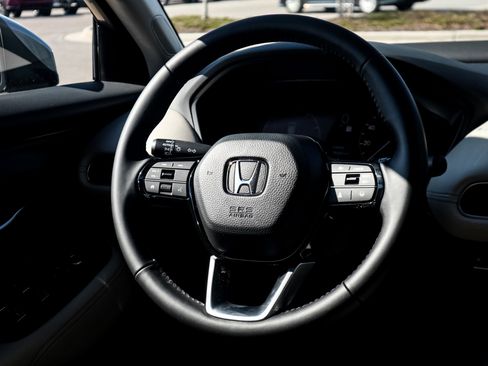 Certified 2026 Honda HR-V EX-L image 18