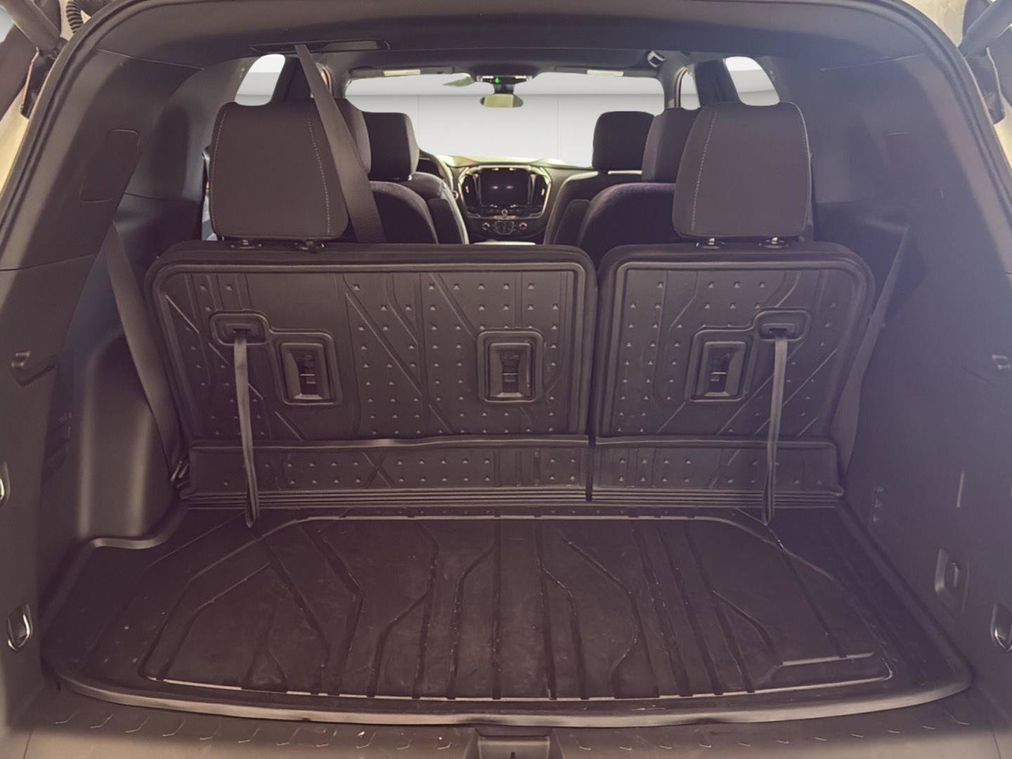 Certified 2023 Chevrolet Traverse LT w/ LPO, Floor Liner Package AWD/4WD image 10