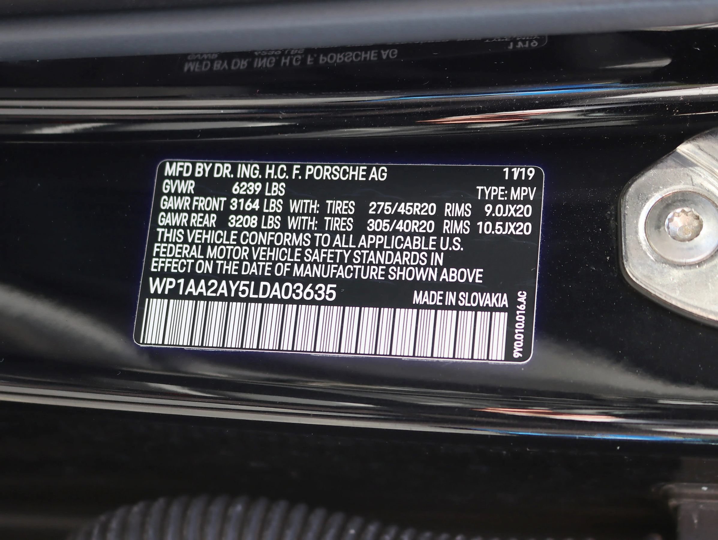 Used 2020 Porsche Cayenne AWD/4WD image 40