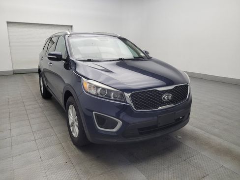 Used 2017 Kia Sorento LX FWD image 13