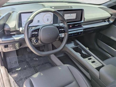 Used 2025 Hyundai Ioniq 6 SEL RWD image 10