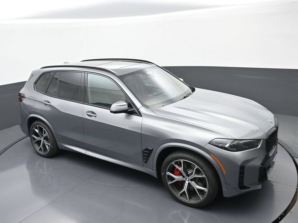 New 2026 BMW X5 xDrive50e w/ M Sport Package AWD/4WD image 30