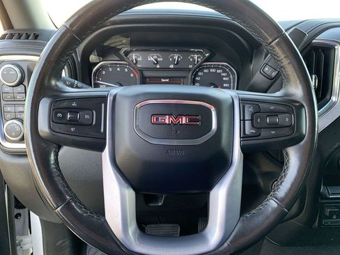 Used 2020 GMC Sierra 1500 Elevation image 17