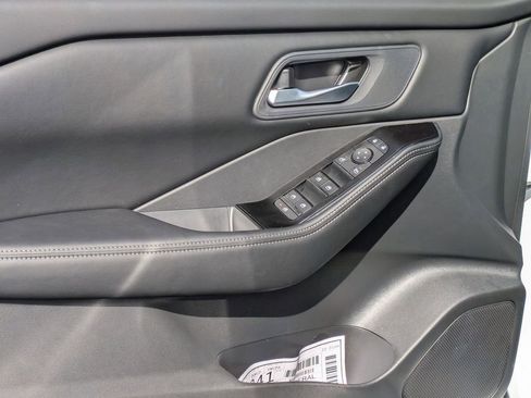 New 2026 Nissan Rogue SV image 8