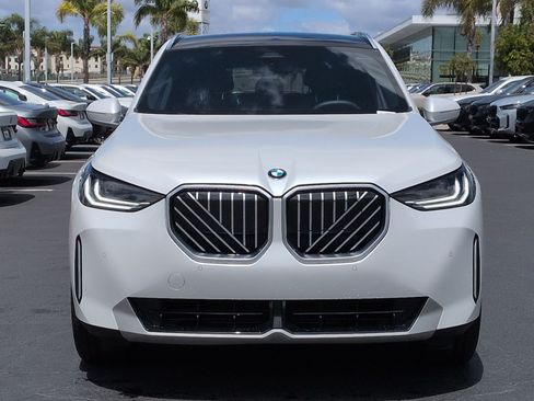 Used 2026 BMW X3 xDrive30i w/ Convenience Package AWD/4WD image 3