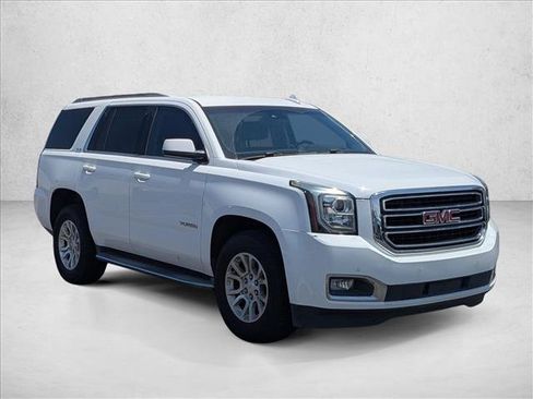 Used 2017 GMC Yukon SLE w/ Convenience Package RWD image 3