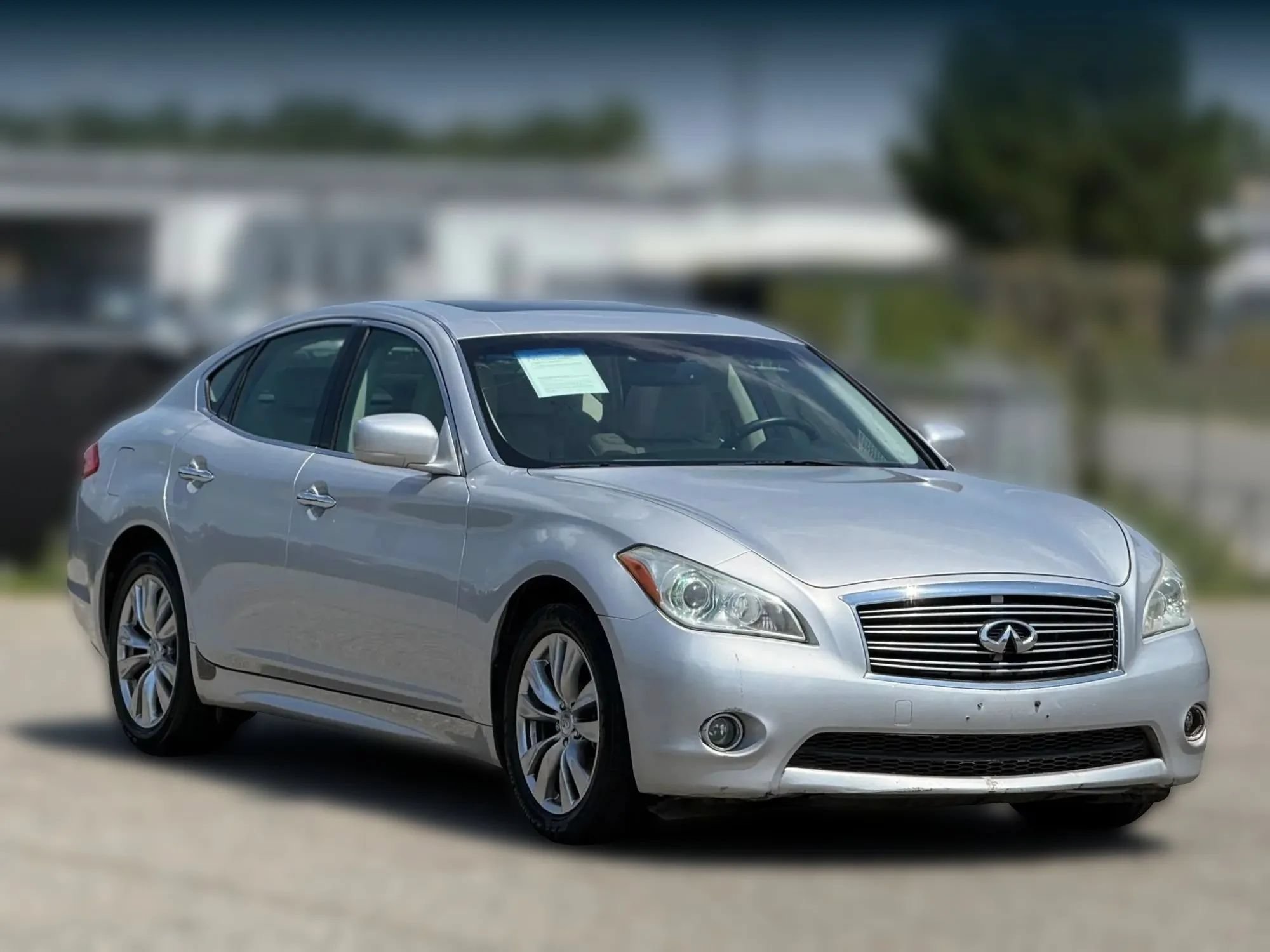 Used 2011 INFINITI M37 w/ Deluxe Touring Pkg RWD image 1