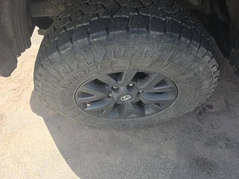 Used 2022 Toyota Tacoma SR5 RWD image 20