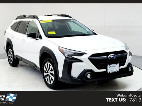 Used 2024 Subaru Outback Premium AWD/4WD image 1