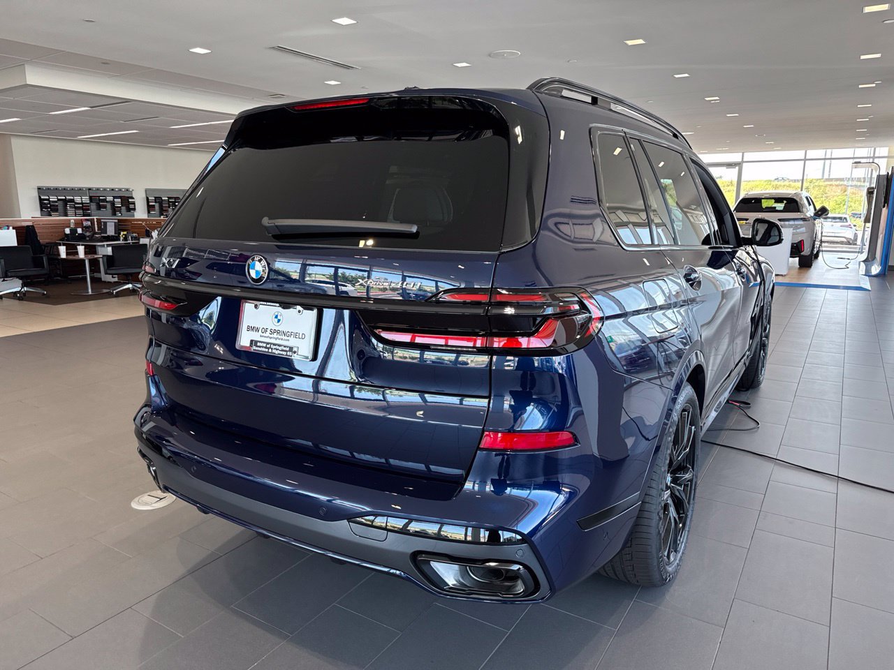New 2027 BMW X7 xDrive40i w/ Executive Package AWD/4WD image 7