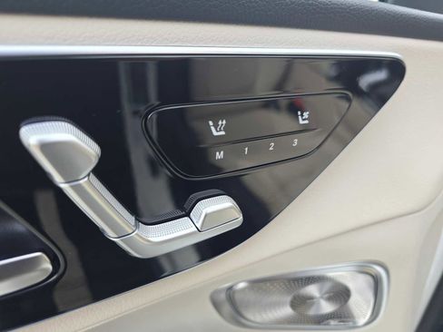 New 2026 Mercedes-Benz GLC 300 4MATIC image 24