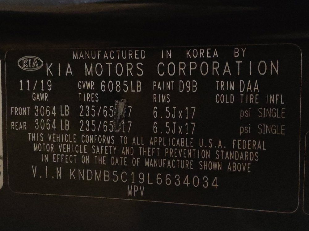 Used 2020 Kia Sedona LX FWD image 33