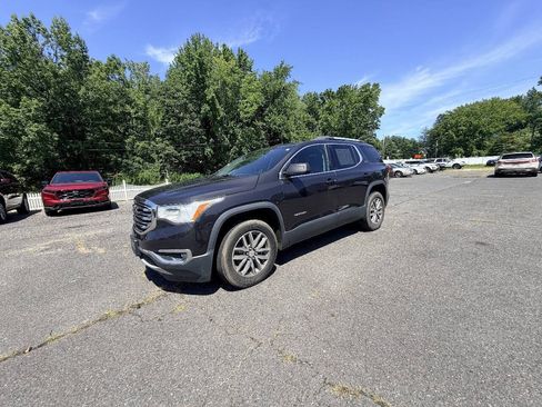 Used 2017 GMC Acadia SLE FWD image 46