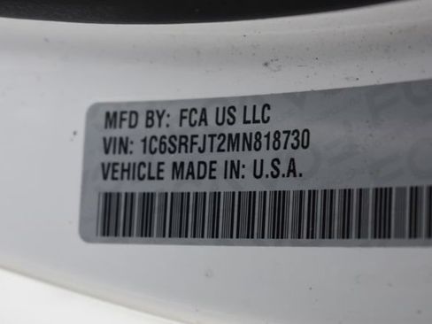 Used 2021 RAM 1500 Laramie w/ Sport Appearance Package AWD/4WD image 15