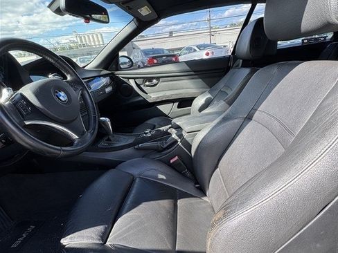 Used 2009 BMW 335i Convertible RWD image 11