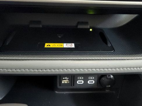 Certified 2024 Toyota Highlander XLE AWD/4WD image 46